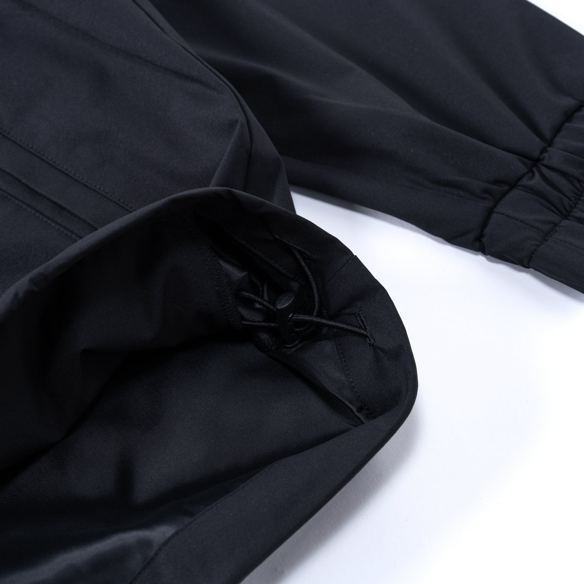Round Shell Pullover