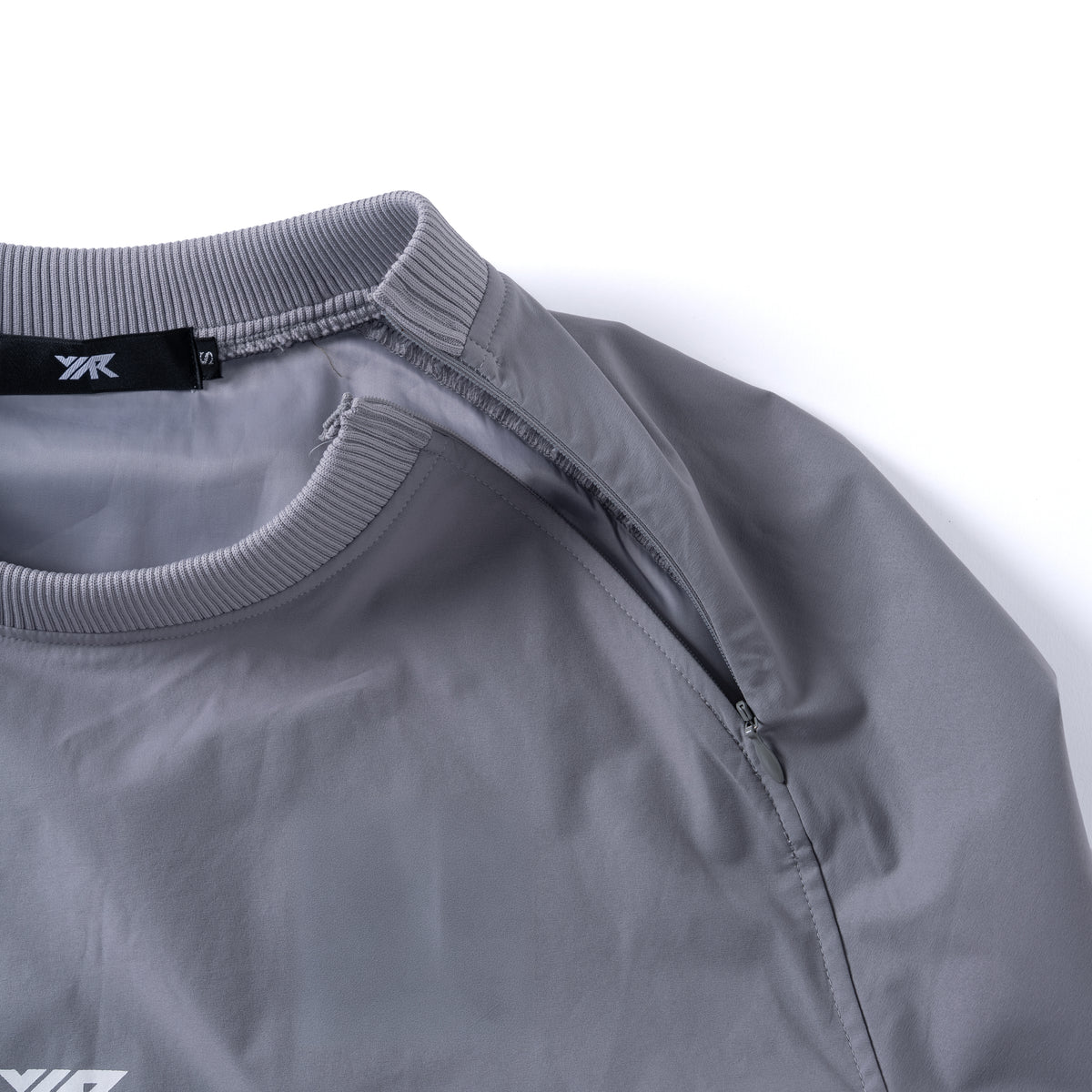 Round Shell Pullover