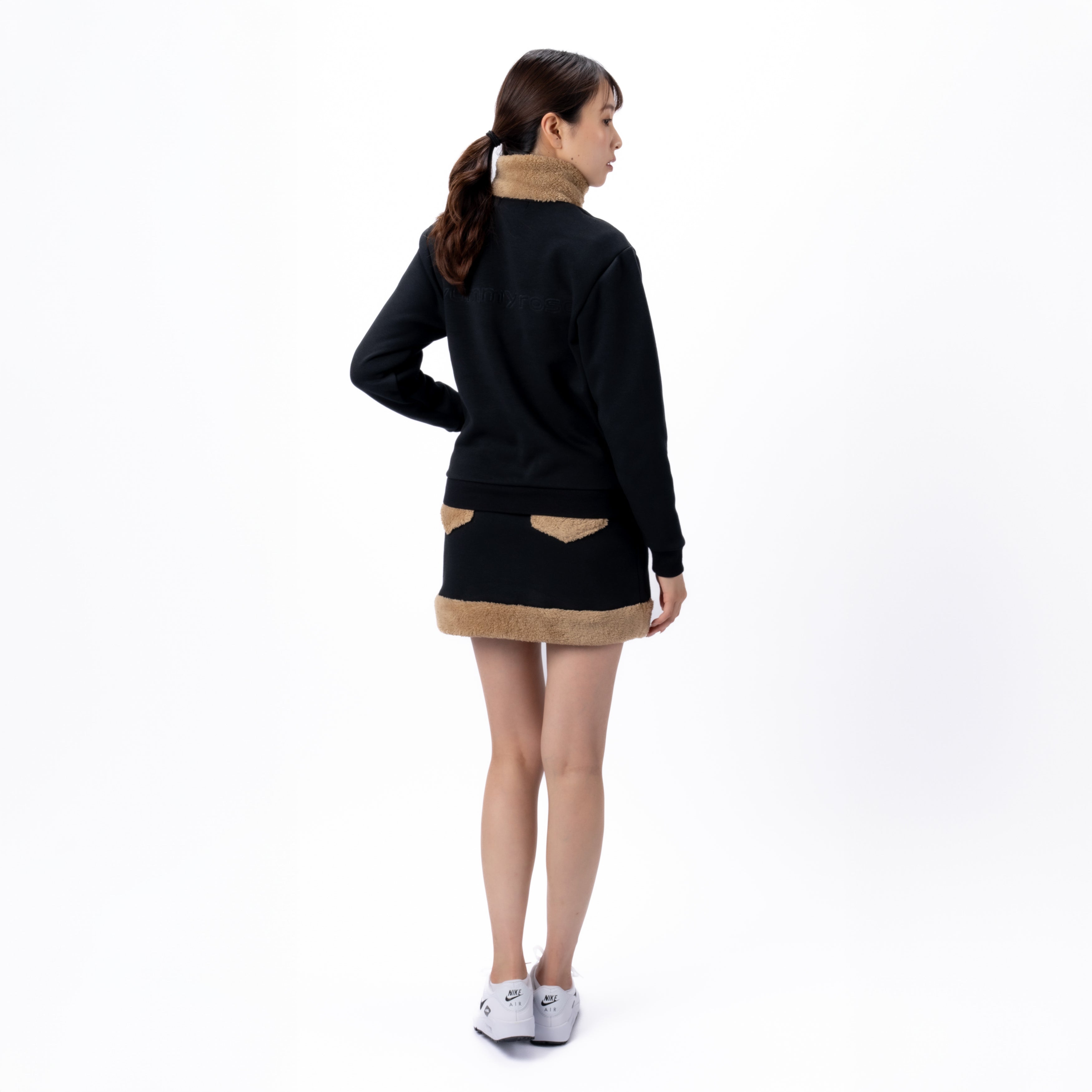 L Fluffy JKT