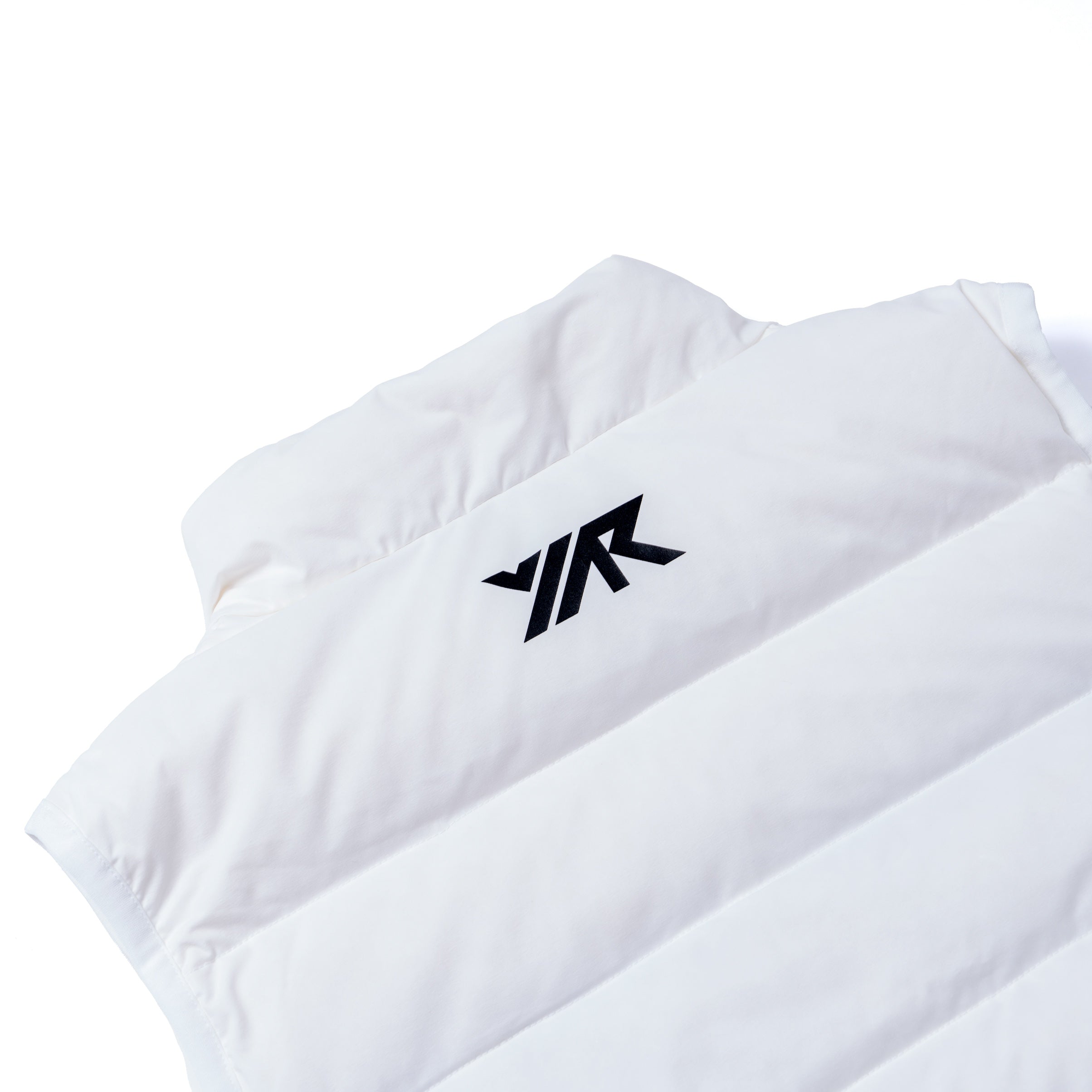 yR  Down Vest