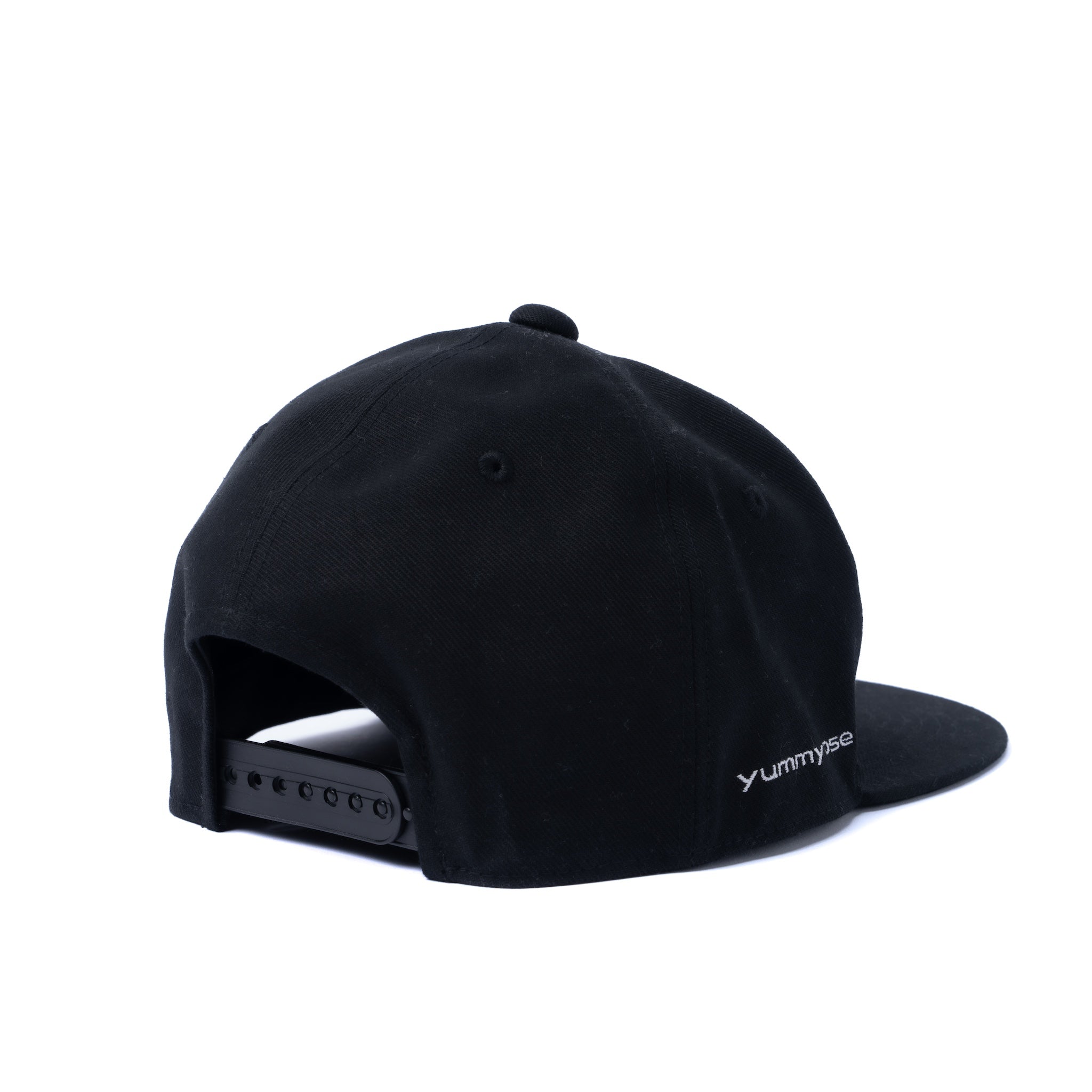 yR FLT Cap
