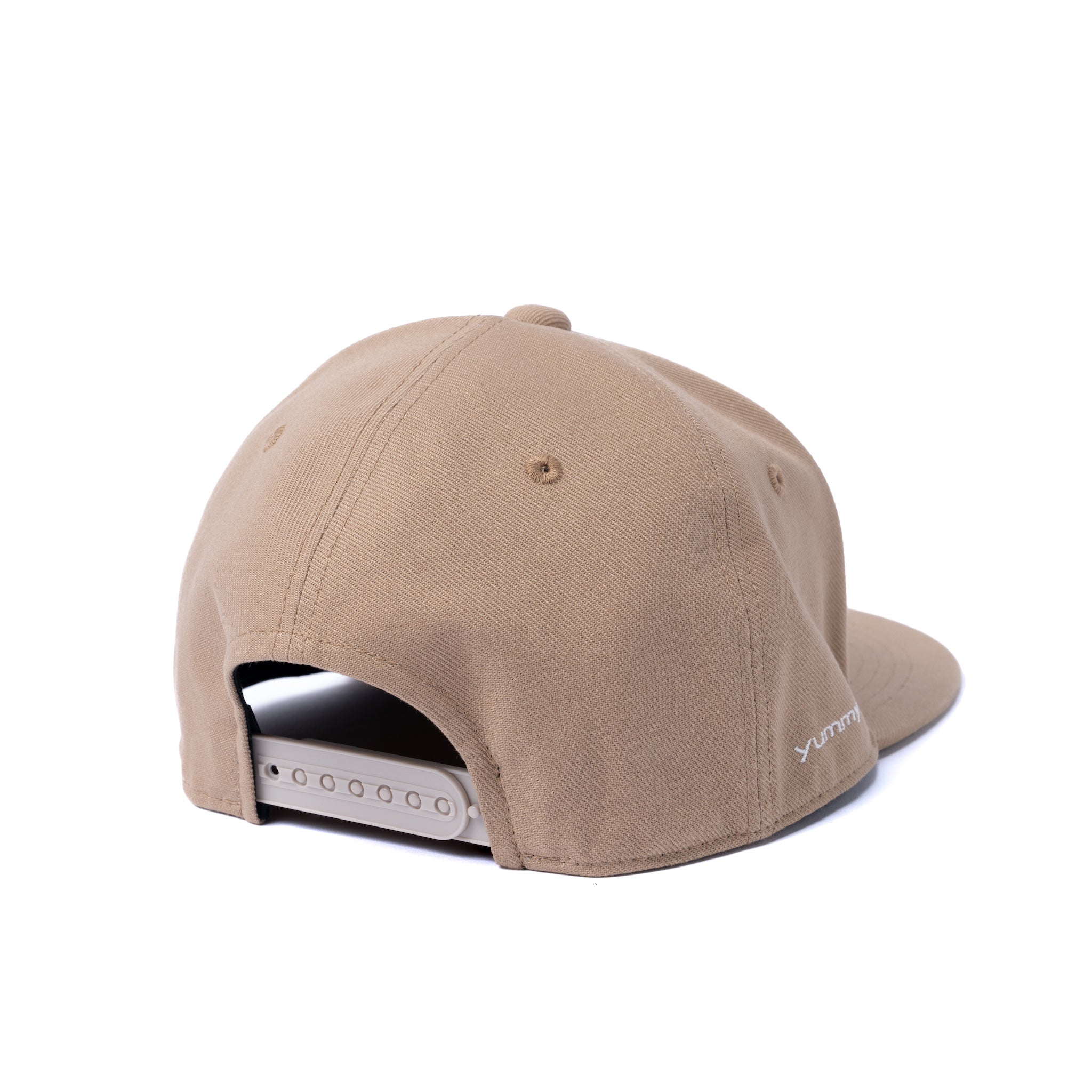 yR FLT Cap