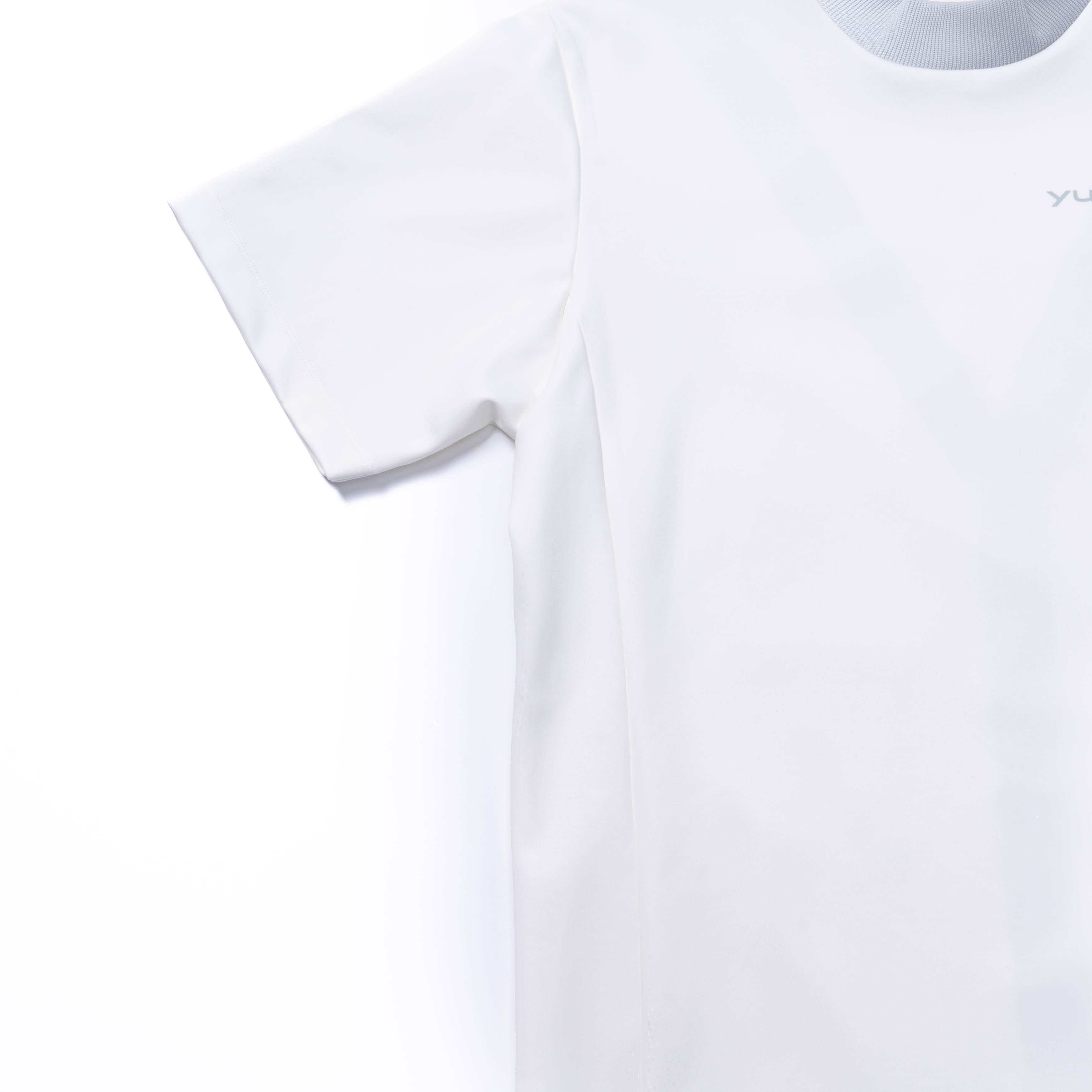 Mock-Neck-T