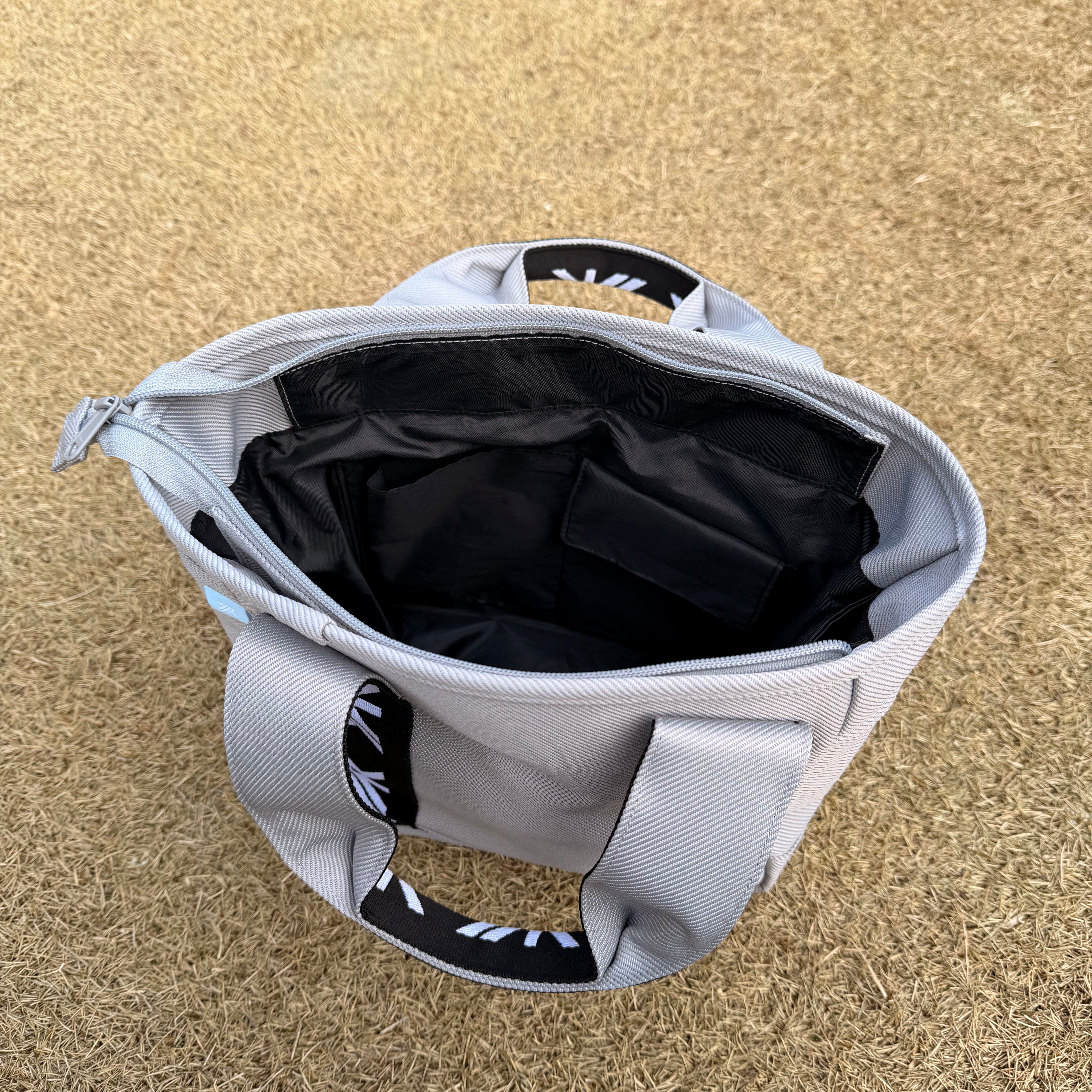 yR just bag