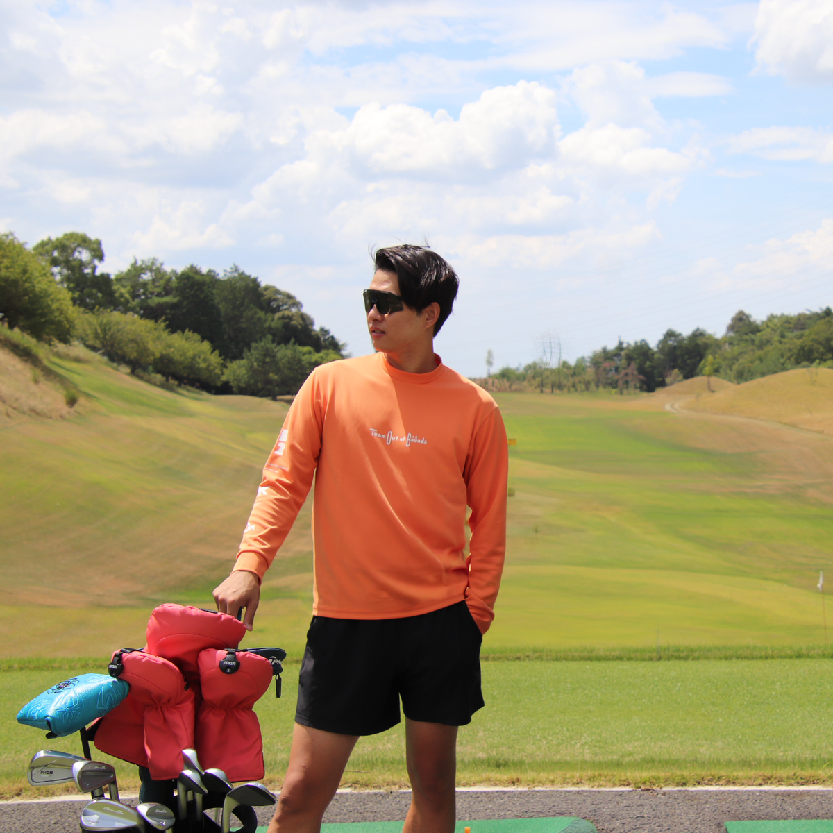Boundary Graphic Mock L/S